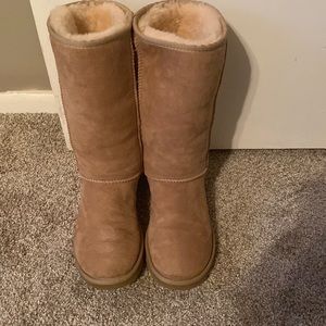 Tan Ugg Boots